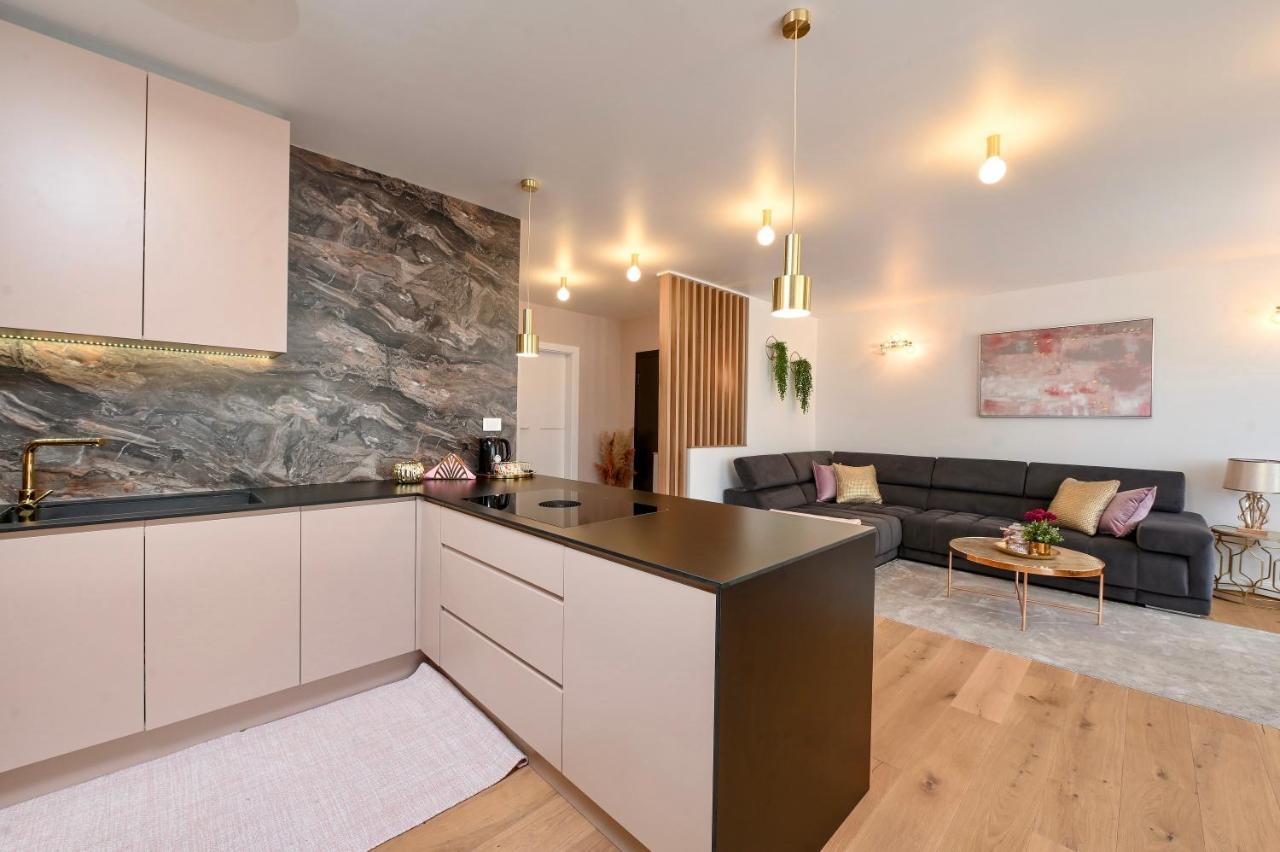 S Design Apartment ザダル エクステリア 写真