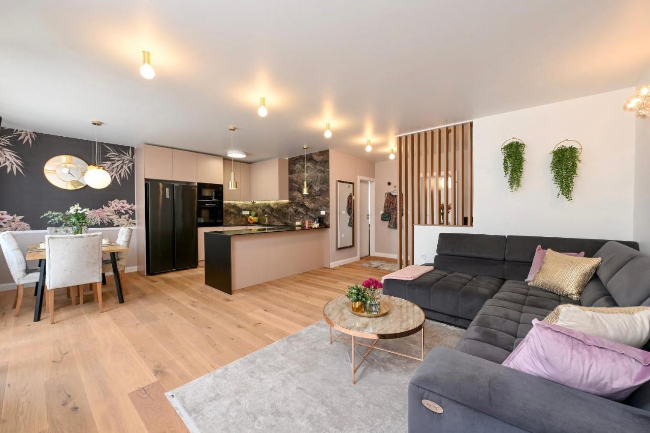 S Design Apartment ザダル エクステリア 写真